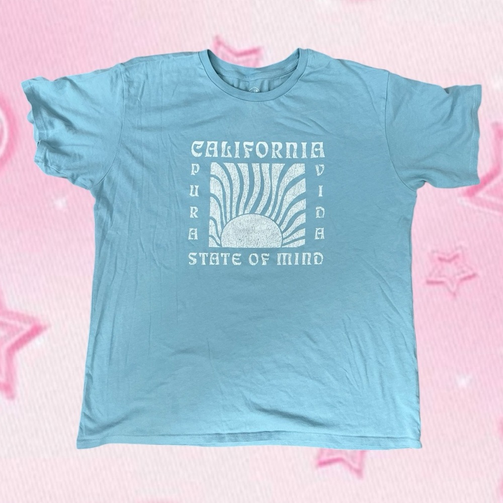 pura vida tee